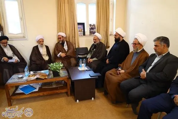 نشست اعضای دبیرخانه نخستین همایش ملی دارالمومنین بابل