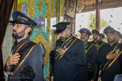 آیین تعویض پرچم گنبد آستان حضرت شاهچراغ (ع)‎‎