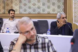 نشست هم‌اندیشی ناشران و نویسندگان انقلاب