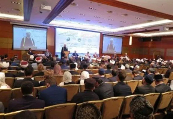 خلق الوحدة بین المسلمین بحاجة الی مجهود