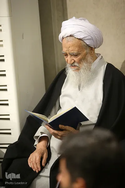 مراسم بزرگداشت آیت‌الله مؤمن در حسینیه امام خمینی(ره)