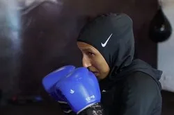 Une femme voilée héroïne de la nouvelle campagne Nike