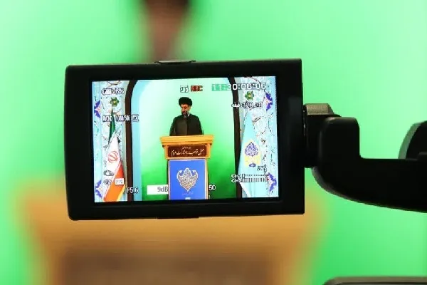 نماز جمعه این هفته ساری  بیستم مهرماه به امامت حجت‌الاسلام والمسلمین سیدحسین جسینی کارنامی امام جمعه موقت ساری برگزار شد.