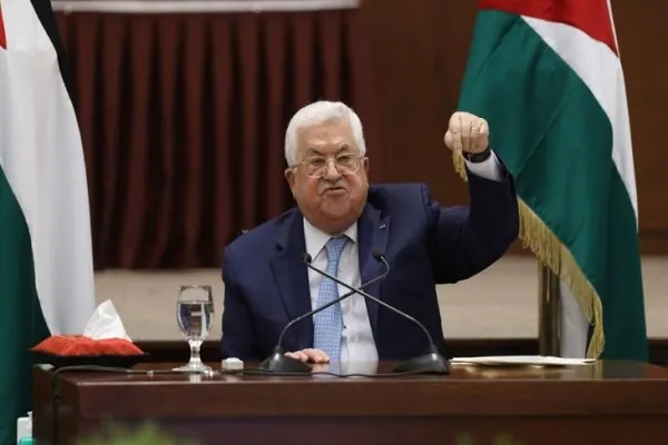 تأکید محمود عباس بر تشکیل ائتلاف بین‌المللی علیه طرح الحاق