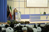نگاه مادی، مروج بی اخلاقی، بی عدالتی و ظلم در جهان است