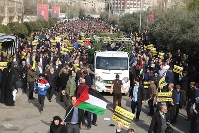 راهپیمایی مردم تهران در محکومیت حادثه تروریستی کرمان