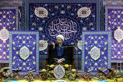 حجت الاسلام والمسلمین محمد انصاریان، محفل انس با قرآن حسینیه هدایت تهران