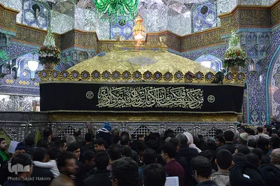 مراسم شمع‌گردانی در شام وفات حضرت معصومه(س)