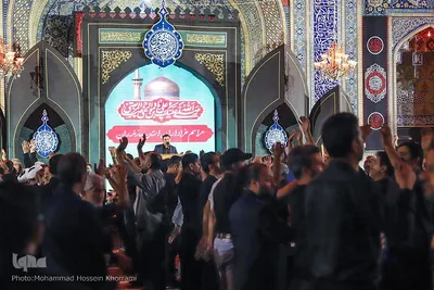 مراسم عزاداری شب شهادت امام رضا(ع) در حرم مطهر رضوی