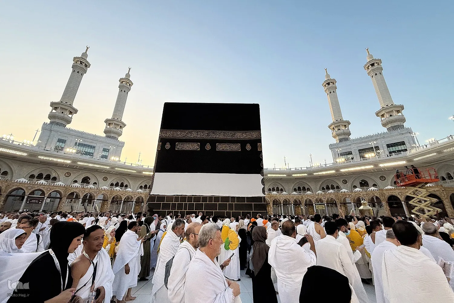 تقرير مصور | موسم الحج؛ عرض إيماني عظيم من عرفات إلى رمي الجمرات