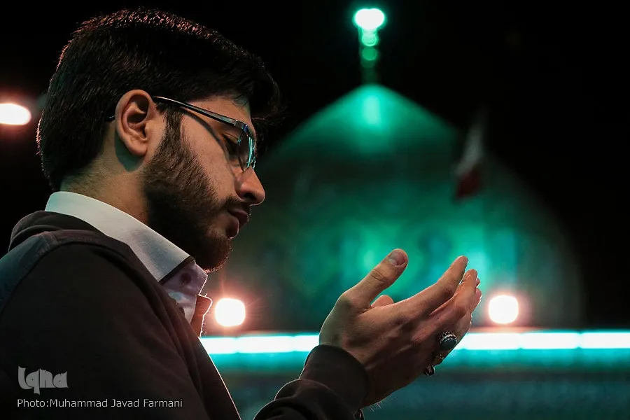 نماز لیله‌الرغائب چگونه خوانده می‌شود؟