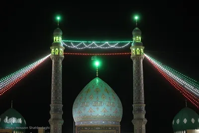 چراغانی مسجد جمکران در آستانه نیمه شعبان