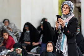 مراسم قرائت دعای پرفیض عرفه در امامزاده طاهر(ع) کرج