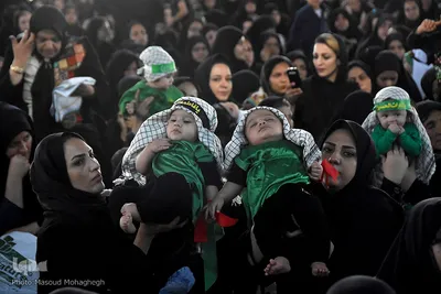 همایش شیرخوارگان حسینی در سمنان⁩

