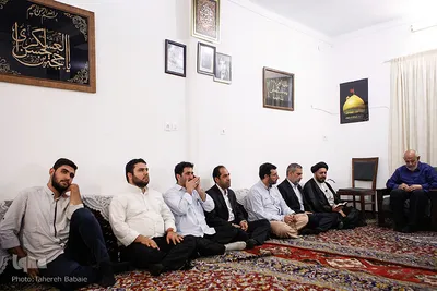 دیدار نمایندگان جامعه قرآنی با خانواده شهید محمدرضا قوام
