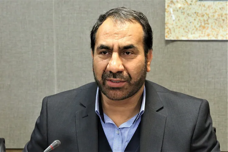 ظرفیت‌های گردشگری فارس مورد توجه جدی قرار گیرند