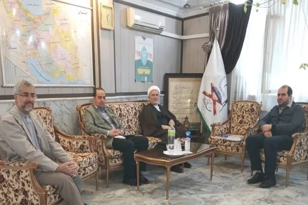 حضور نماینده آیت‌الله سیستانی در مؤسسه مهد قرآن