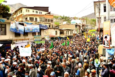 Tausende Muslime begehen den internationalen Al-Quds-Tag in Kargil