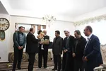 دیدار رئیس دانشگاه تبریز با حلما؛ دختر ایران
