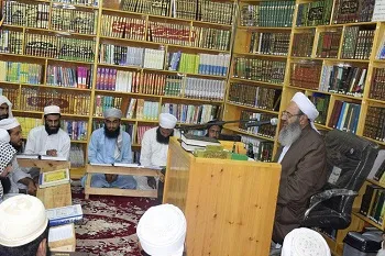 جسارت بر تکرار گناه، صفت انسان‌های غافل است