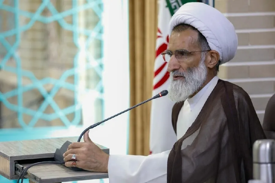 دهه کرامت فرصت ارتقای معارف ولایی در جامعه است