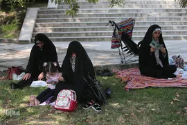 مراسم معنوی دعای عرفه در دانشگاه تهران