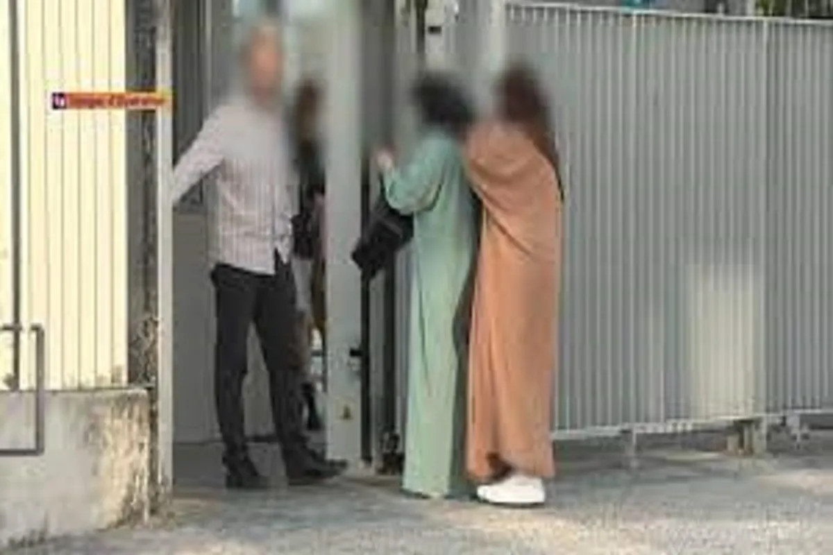 IFOP : la majorité des Français sont contre le port des abayas à l’école