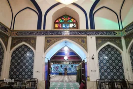 افراشته فیروزه‌ای؛ مسجد آقامحمود
