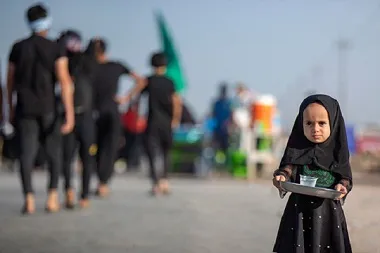 عشق حسین(ع) برمی‌چیند فاصله‌ها را ...
