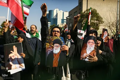 راهپیمایی مردم تهران در محکومیت جنایات آمریکا و رژیم صهیونیستی