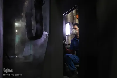 چرخش چرخ صنعت به دست پدران زحمتکش