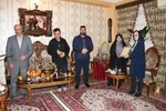 دیدار شهردار تبریز با خانواده شهیدان