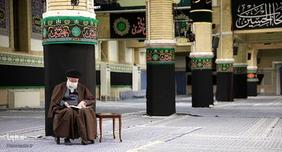 مراسم عزاداری و قرائت زیارت اربعین در حسینیه امام خمینی(ره)