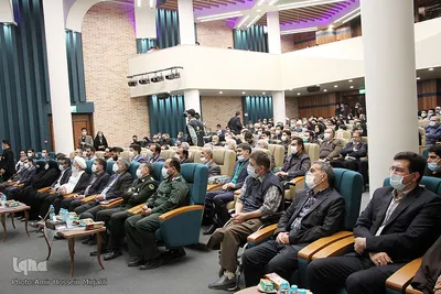اکران فیلم شهید خلیل حسن بیگی در یزد و تجلیل استاندار ازهمسر شهید‎‎
