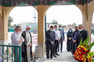 رونمایی از کتاب عکس «عالم پر تلاش»