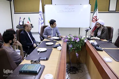  نشست ایده‌پردازی تصویرسازی آیات قرآن 