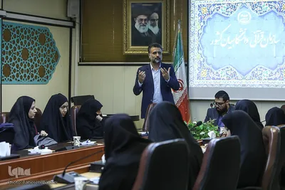 بازدید دانشجویان