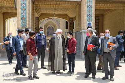 نشست صمیمی آیت‌الله لطف‌الله دژکام امام جمعه و نماینده ولی فقیه در شیراز با خبرنگاران