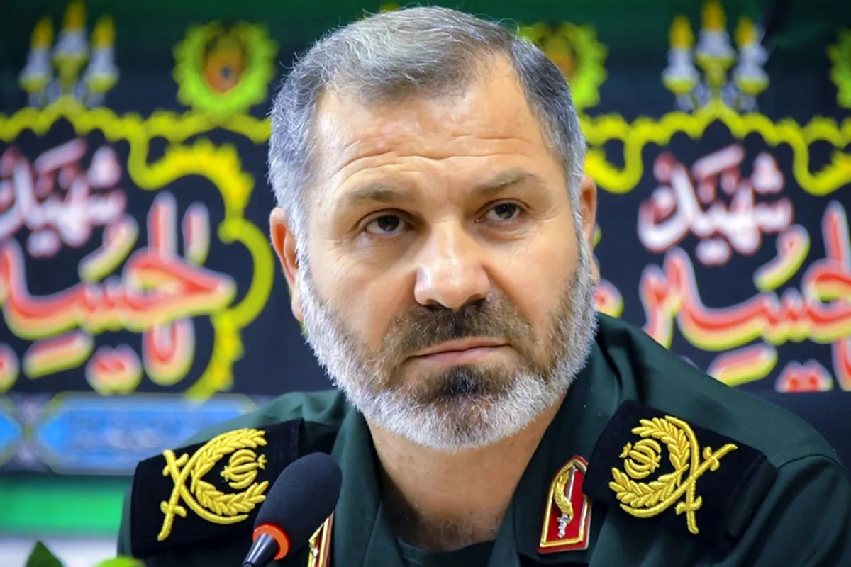 تشکیل زنجیره انسانی در سواحل خزر برای حمایت از عملیات «وعده صادق» و طرح «نور» + فیلم