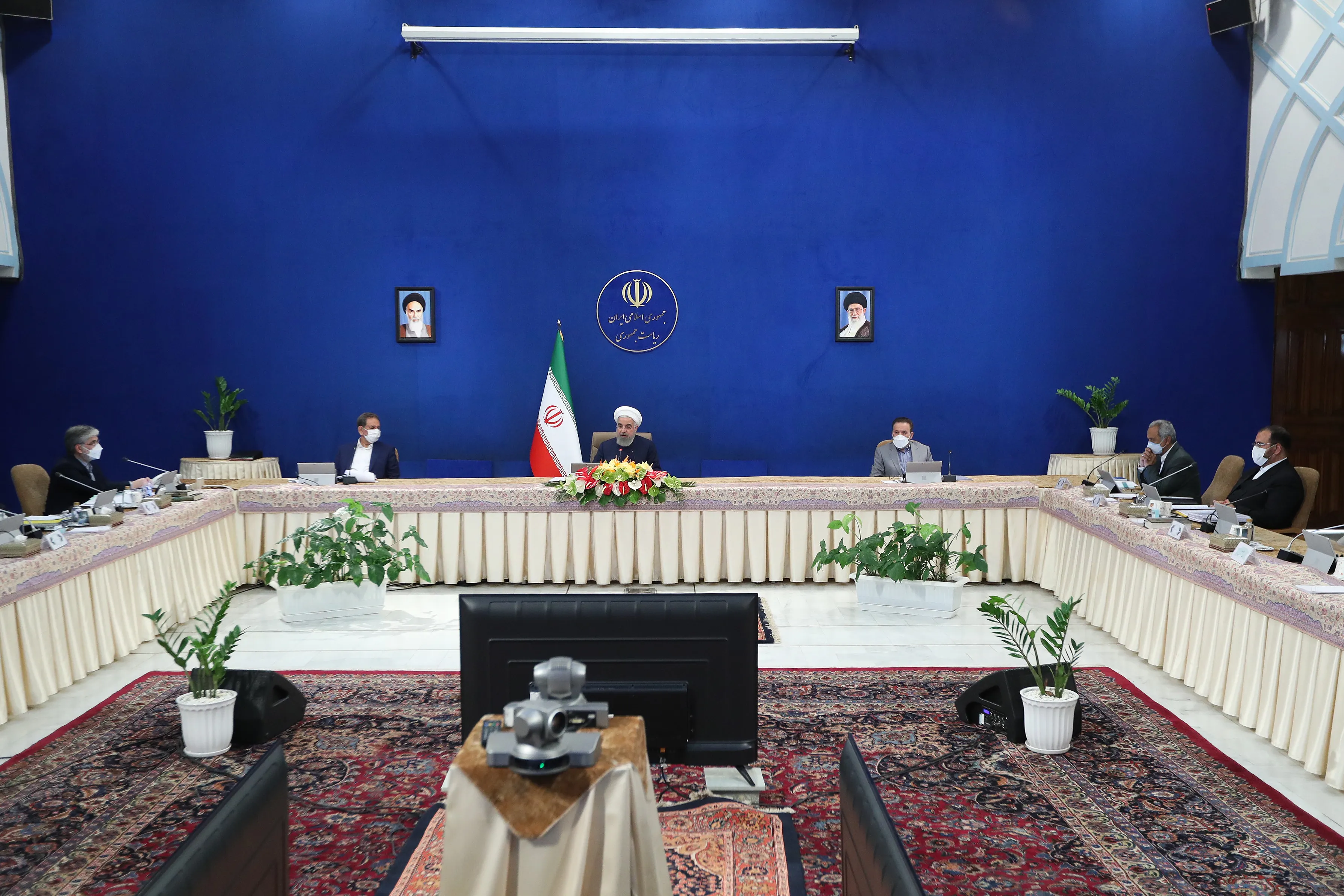 تفسیر 12 فروردین و روز جمهوری اسلامی یعنی میزان رای ملت است