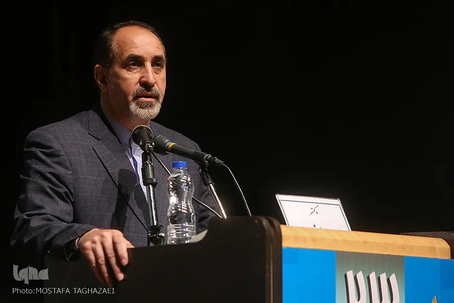 بازیافت منابع مکنون حکمت ایرانی با نظر به شرق ممکن می‌شود