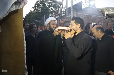 بدرقه کاروان اعزامی ملایری ها به آیین تشییع و وداع آقای شهید ایران