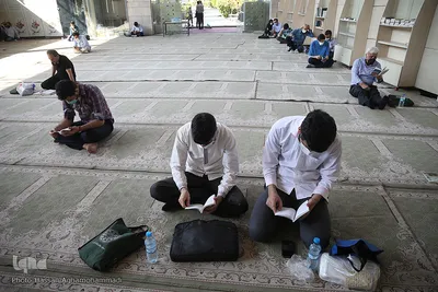 مراسم معنوی قرائت دعای «عرفه» در دانشگاه تهران