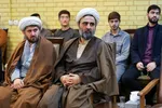 دیدار طلاب راه یافته به المپیاد کشوری با امام جمعه تبریز