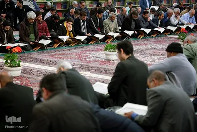 جزءخوانی قرآن کریم در آستان رضوی