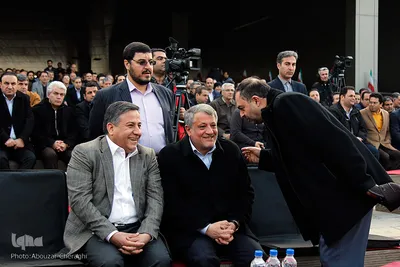 محسن هاشمی در آیین برافراشتن بزرگترین پرچم جمهوری اسلامی ایران