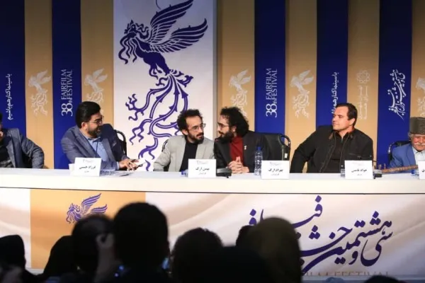روز جنجالی و پرهیاهوی جشنواره / صف‌کشی در مقابل وحدت