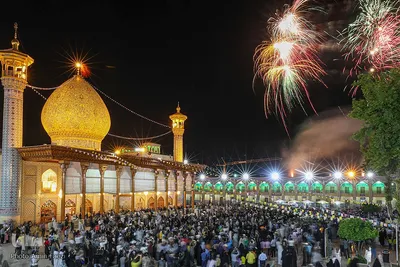 شب میلاد امام رضا در حرم شاهچراغ (ع)‎‎