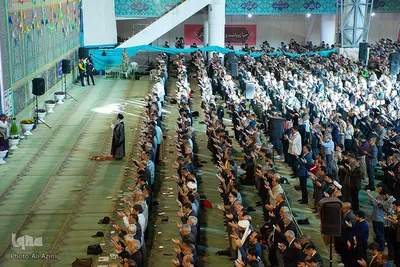 اقامه نماز عید فطر در مصلای اصفهان