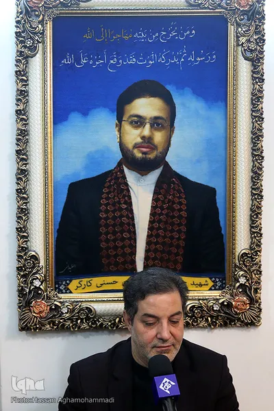 محفل انس با قرآن کاروان قرآنی انقلاب در منزل قاری شهید منا، مهاجر الی الله محسن حاجی حسنی کارگر 